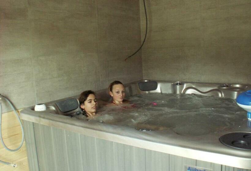 צימר Chalet Vosgien