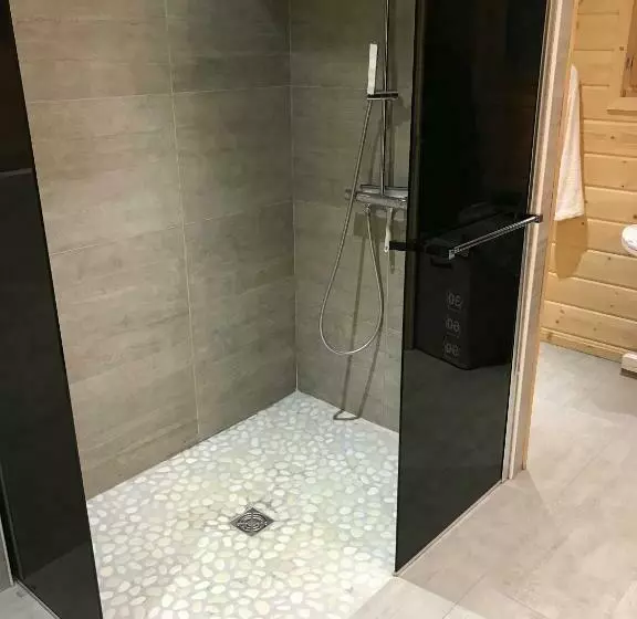 ベッドアンドブレックファースト Chalet Vosgien