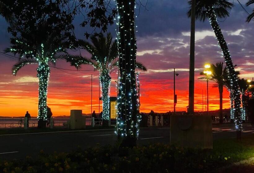 مبيت وإفطار Mas Lou Piastoun