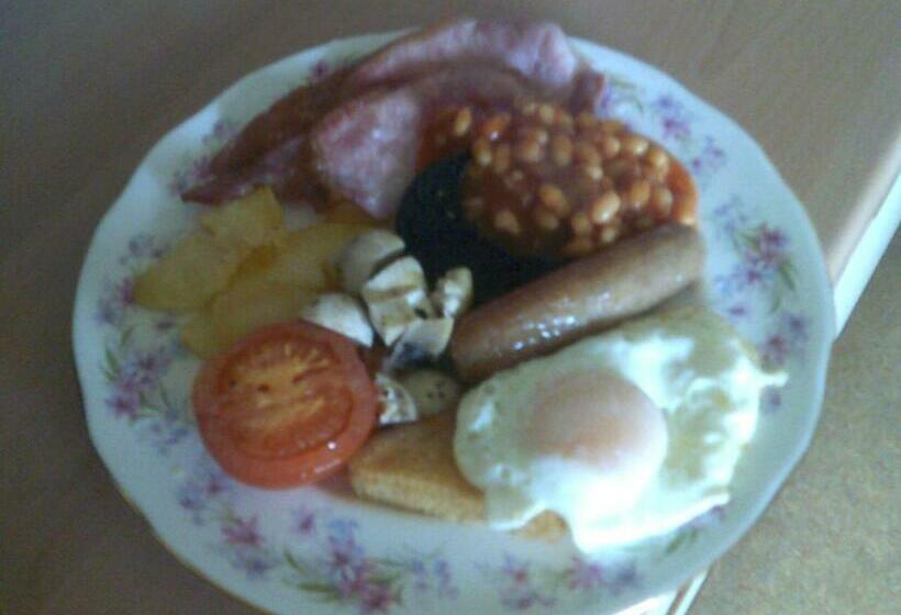 צימר Riverside Cottage