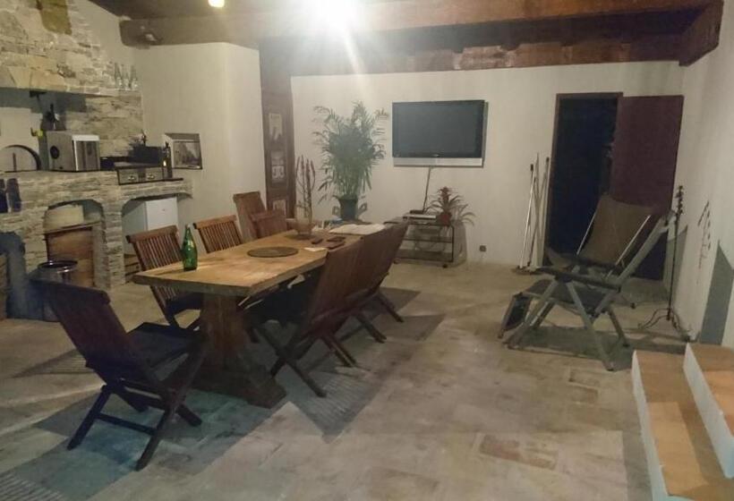Bed and Breakfast Studio Au Coeur De La Petite Camargue