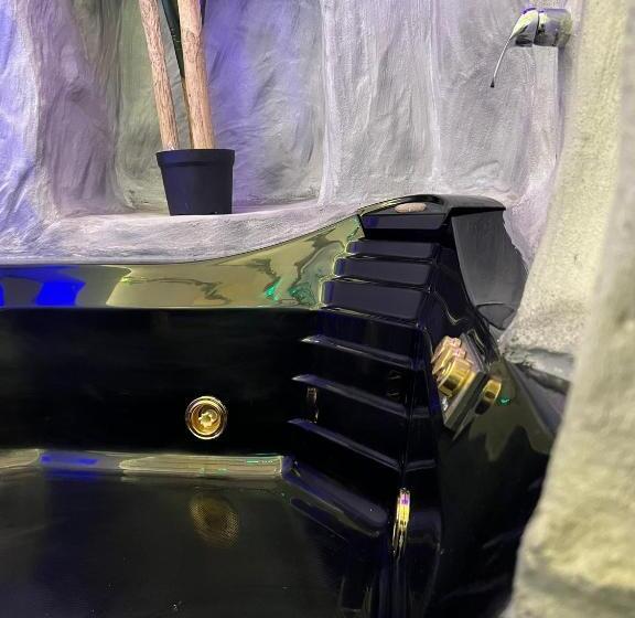 ベッドアンドブレックファースト The Bridge Suites