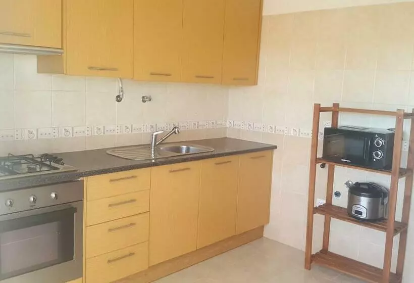 Retkeilymaja Zabava Odivelas