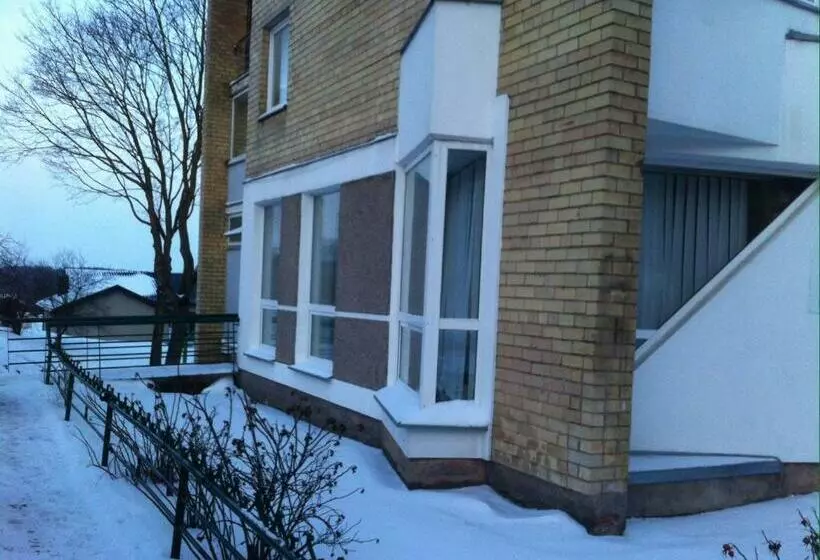 پانسیون Central Place With Lake View