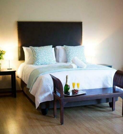 بنسيون The Graaff Reinet Suites