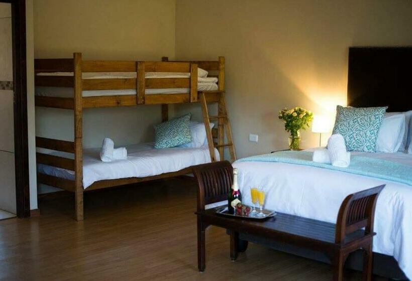 بنسيون The Graaff Reinet Suites