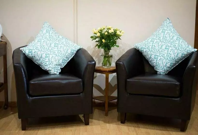 Majatalo The Graaff Reinet Suites