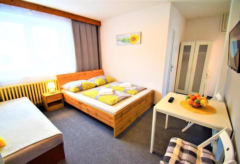 פנסיון Villa Vanilla