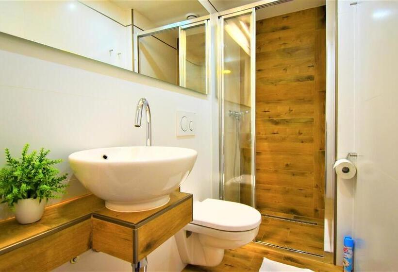 פנסיון Villa Vanilla