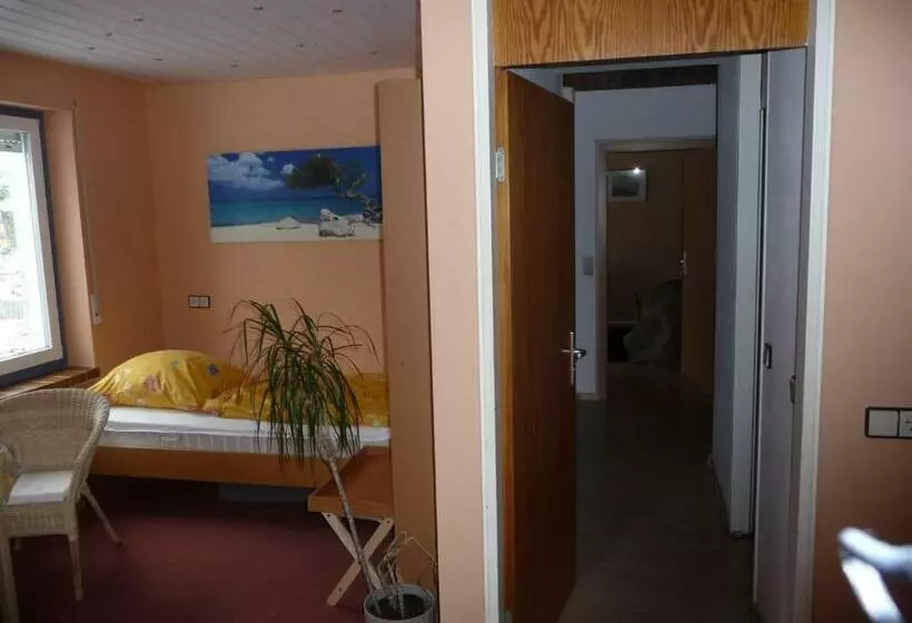 Aamiaismajoitus (B&B) Haus Weschke