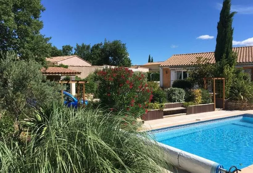 Aamiaismajoitus (B&B) Les Chênes Chez Jo Et Aimé