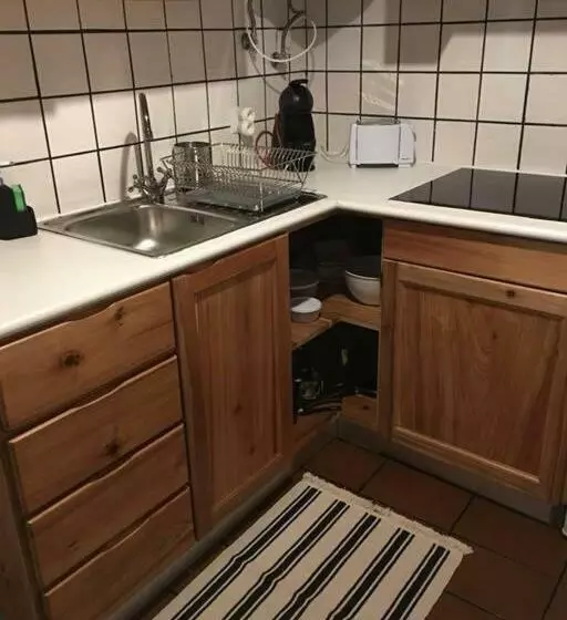 هتل Adega Guest House