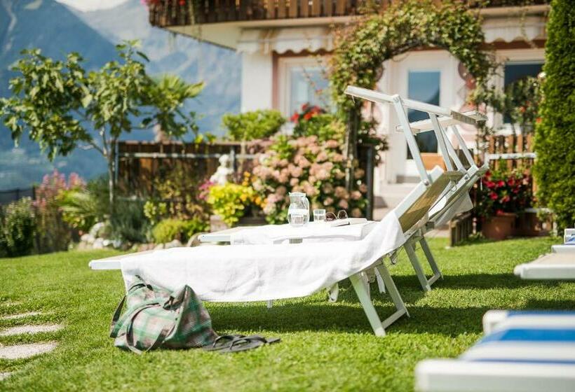 هتل Garni Georgenhöhe