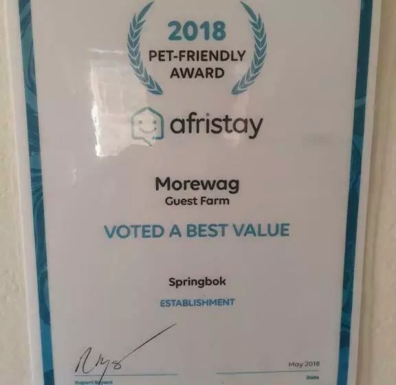 ホテル Morewag Farm