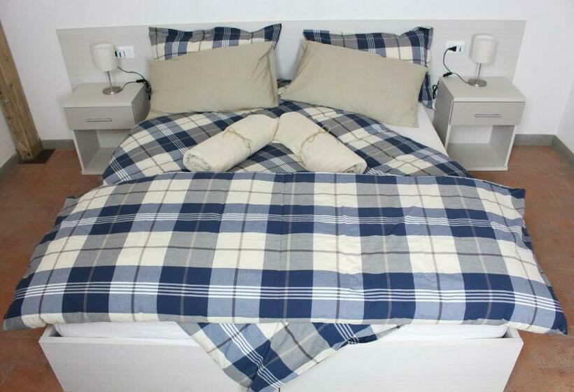 بنسيون Affittacamere Cipri