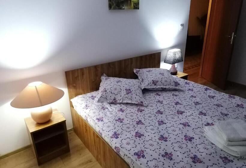 펜션 Vila Perla Govorei