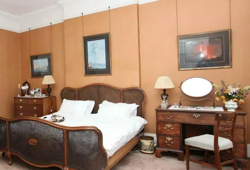 Aamiaismajoitus (B&B) Ballydugan Country House