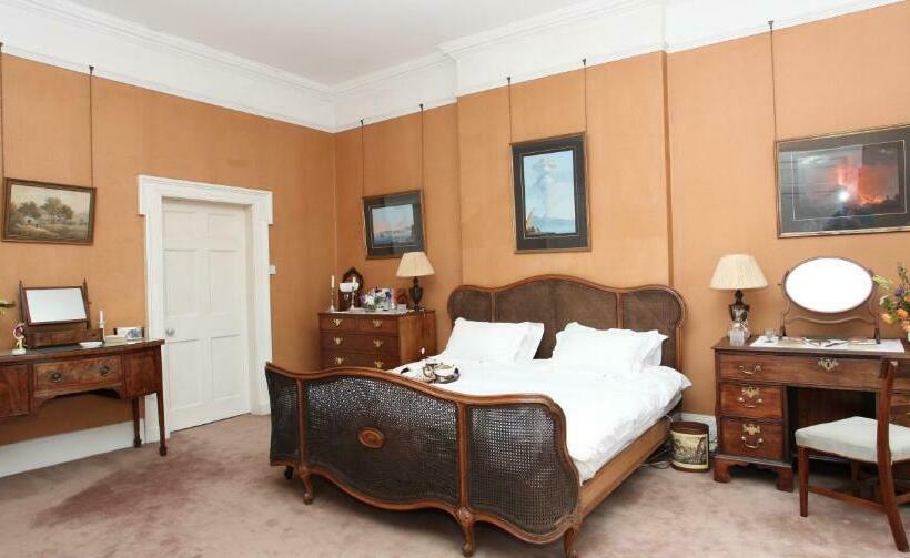 צימר Ballydugan Country House