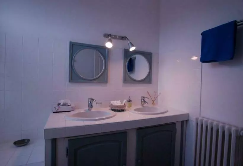 ベッドアンドブレックファースト Chambres D Hôtes Les Bords Du Cher