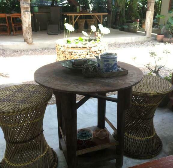בית מלון כפרי Baan Mali Lampang Homestay