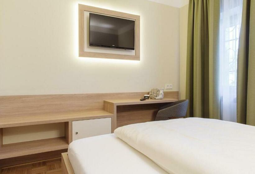 فندق Wolfsjägerhof