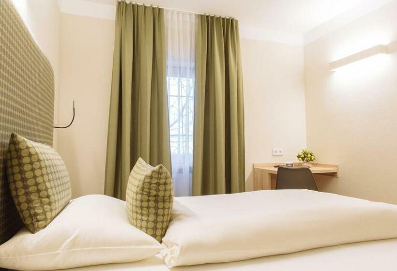 فندق Wolfsjägerhof