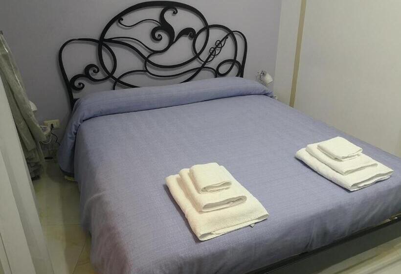 Pensione B&b La Casa Di Giorgia Di Pellicano  Francesca