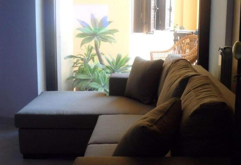 Pensione B&b La Casa Di Giorgia Di Pellicano  Francesca