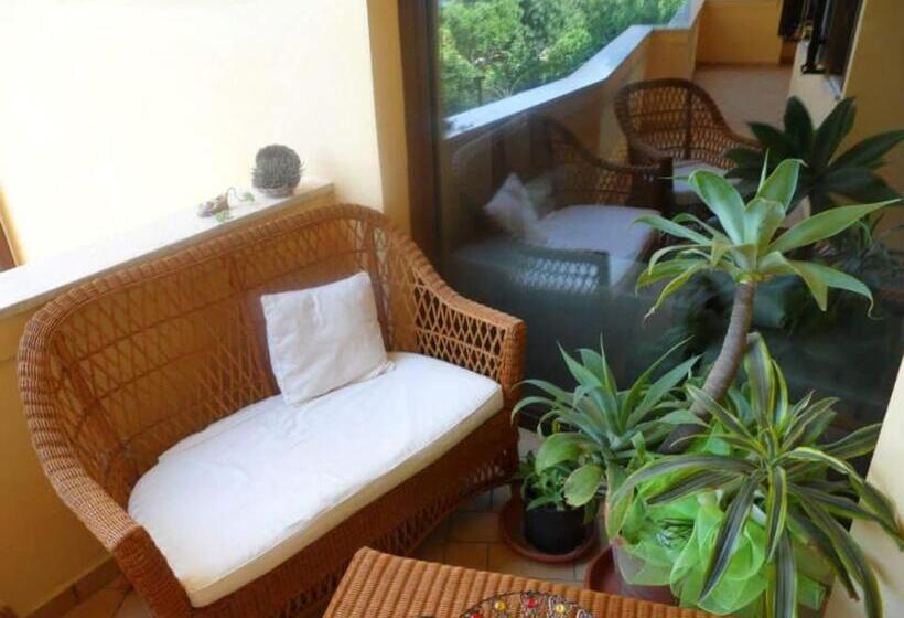 Pensione B&b La Casa Di Giorgia Di Pellicano  Francesca