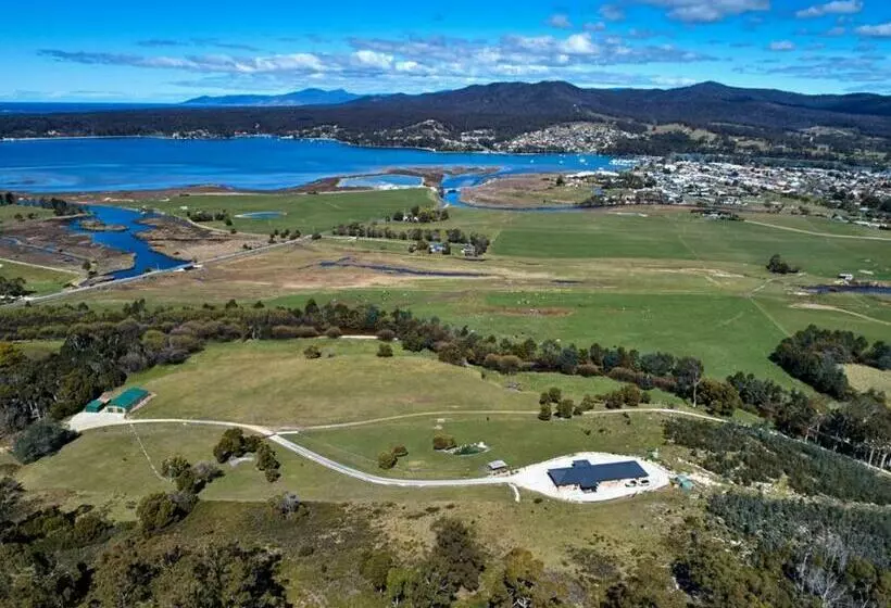 Majatalo George River Park