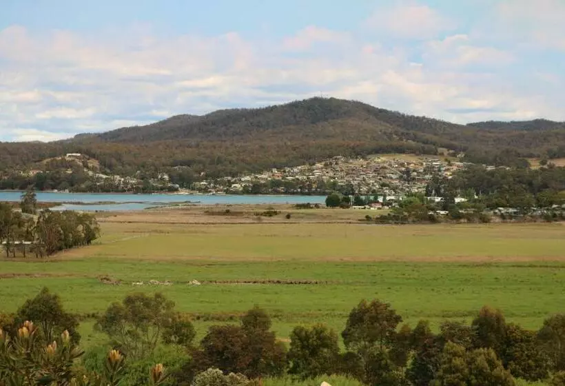 Majatalo George River Park