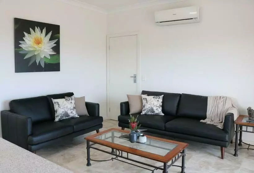 Majatalo George River Park