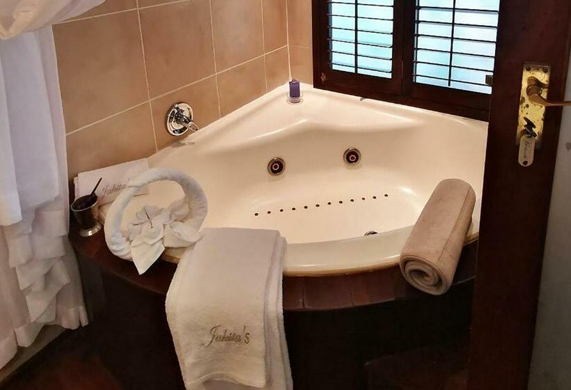 Pension Jakita S Guest House