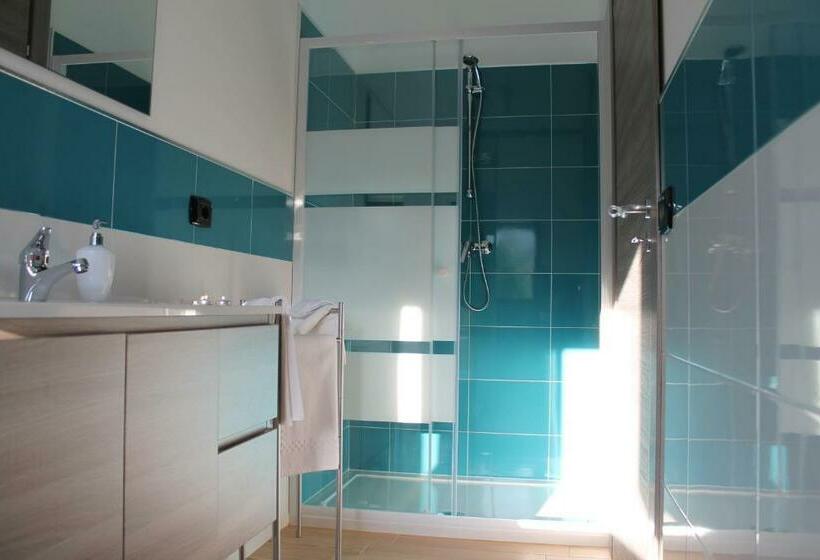 פנסיון L Amena Quisisana