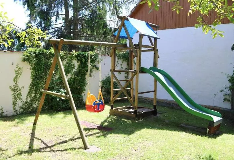 Pension Kronenburghof