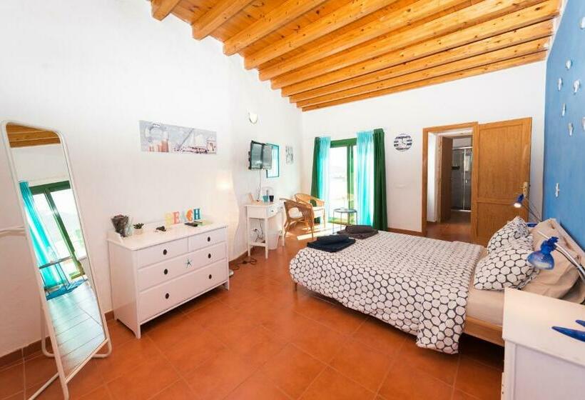 Bed and Breakfast Alma Libre Lanzarote