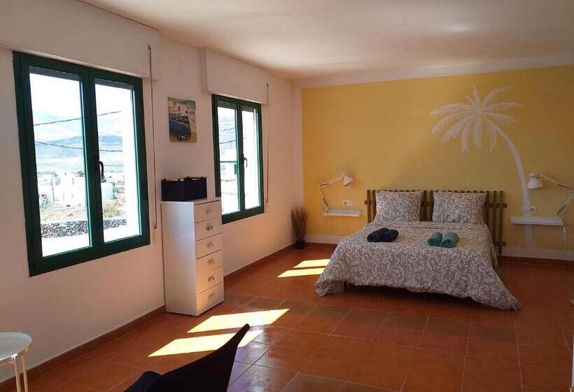 Bed and Breakfast Alma Libre Lanzarote
