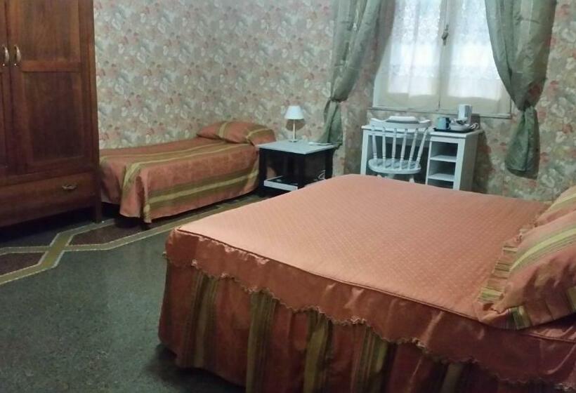 Bed and Breakfast Mydre@msavona