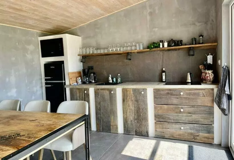 Aamiaismajoitus (B&B) Tisza Topic