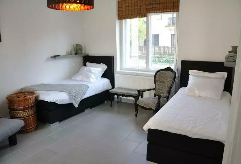 Aamiaismajoitus (B&B) Tisza Topic