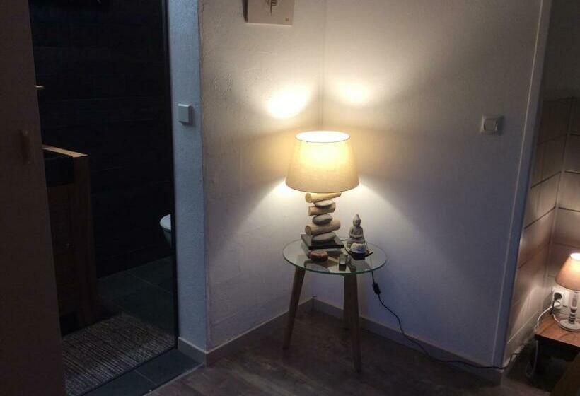 تختخواب و صبحانه Villa Deluy