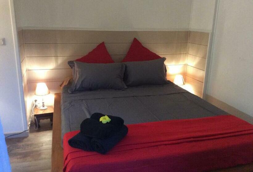 تختخواب و صبحانه Villa Deluy