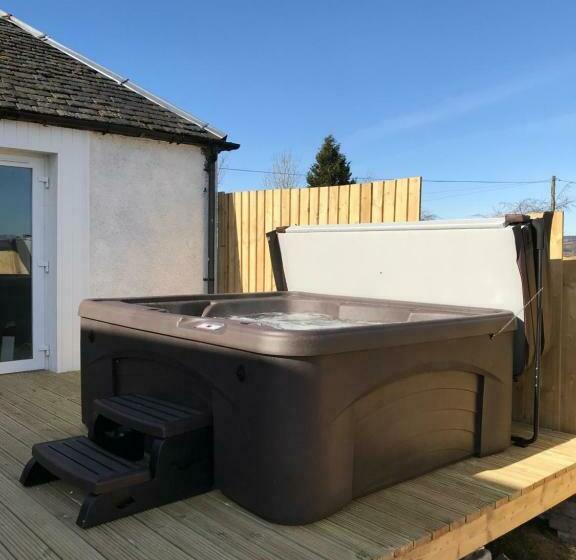 ホテル Carriage Cottage Hot Tub