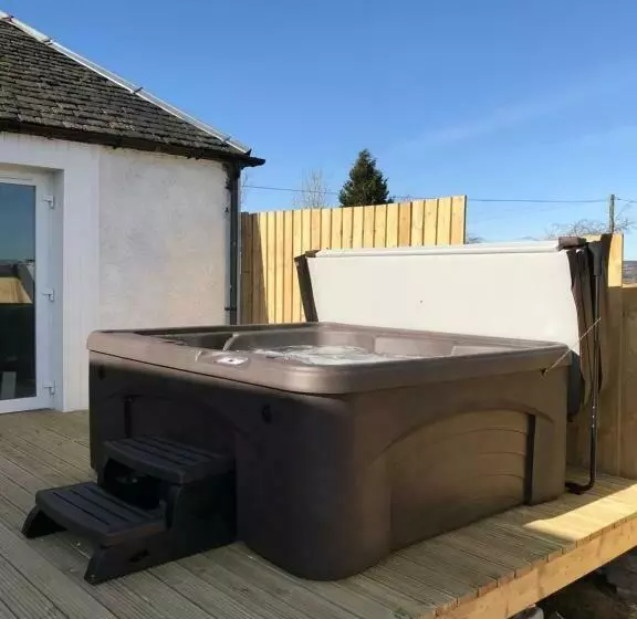 ホテル Carriage Cottage Hot Tub