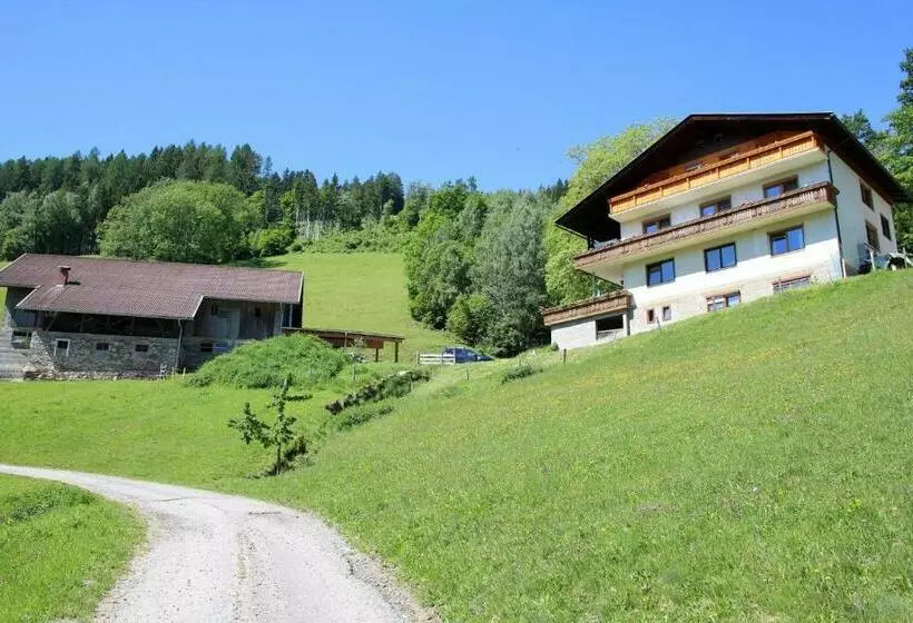 Hotel Laxhube