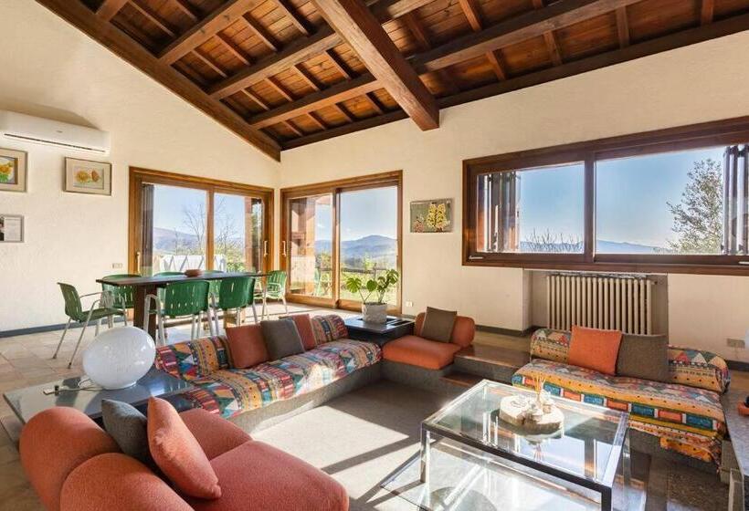 ホテル Oasi Di Mastarone   Il Vino E Le Rose