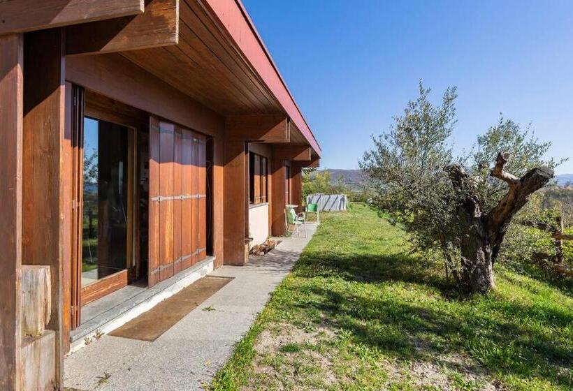 ホテル Oasi Di Mastarone   Il Vino E Le Rose