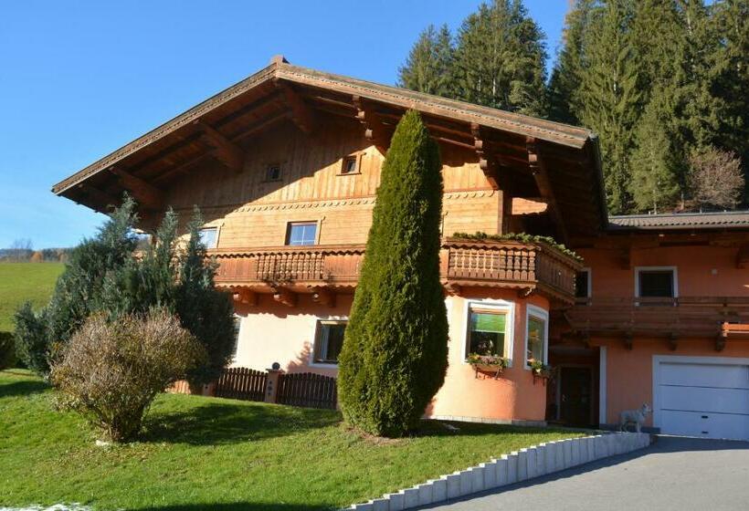 ホテル Unterbleiwanghof