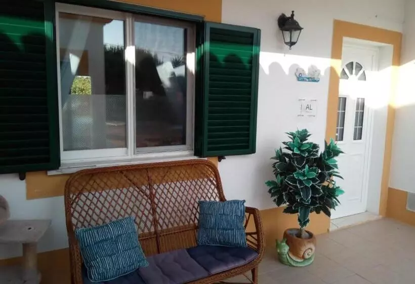 Majatalo Azimute Guest House