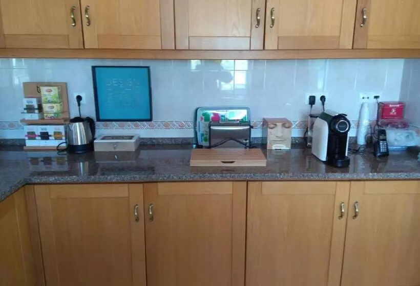 Majatalo Azimute Guest House